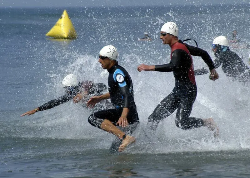 W jaki sposób odpowiednio przygotować się do triathlonu?
